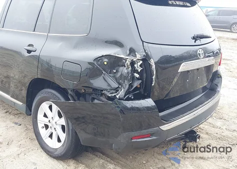 2011 Toyota Highlander Base V6 from USA, damaged, VIN 5TDZK3EH2BS028805